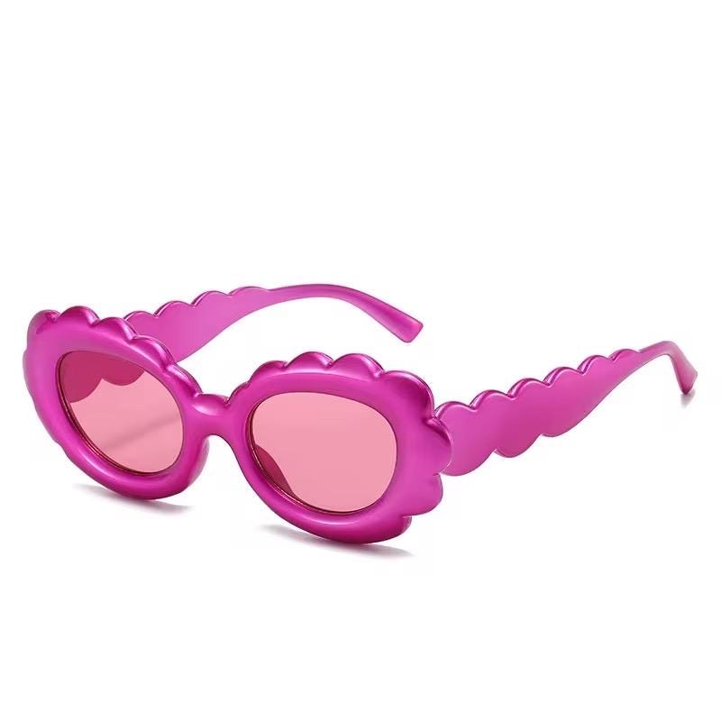 Retrobabe sunglasses; scalloped; y2k cloud statement glasses; colorful; festival fashion; groovy
