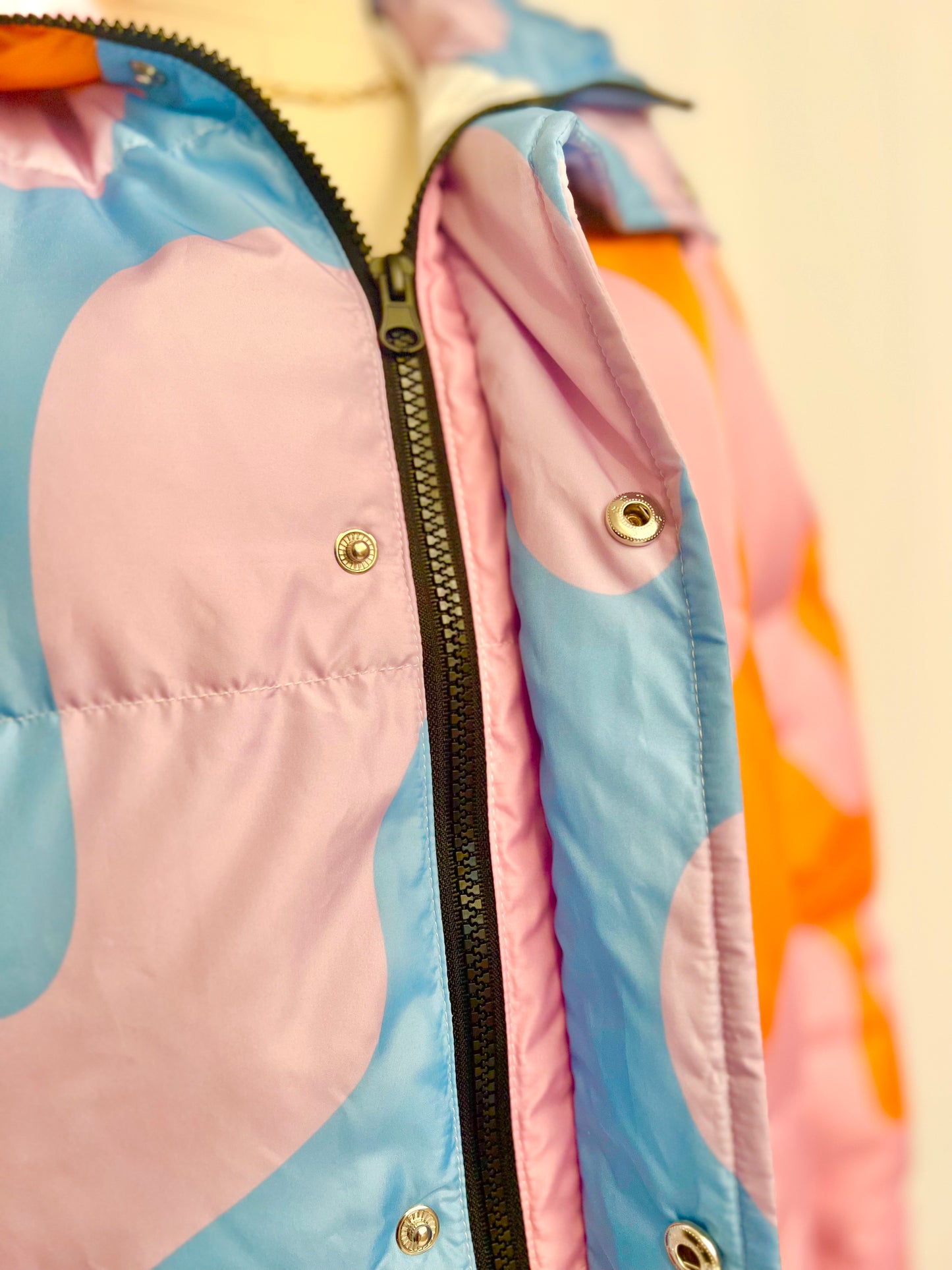Lava lamp puffer jacket