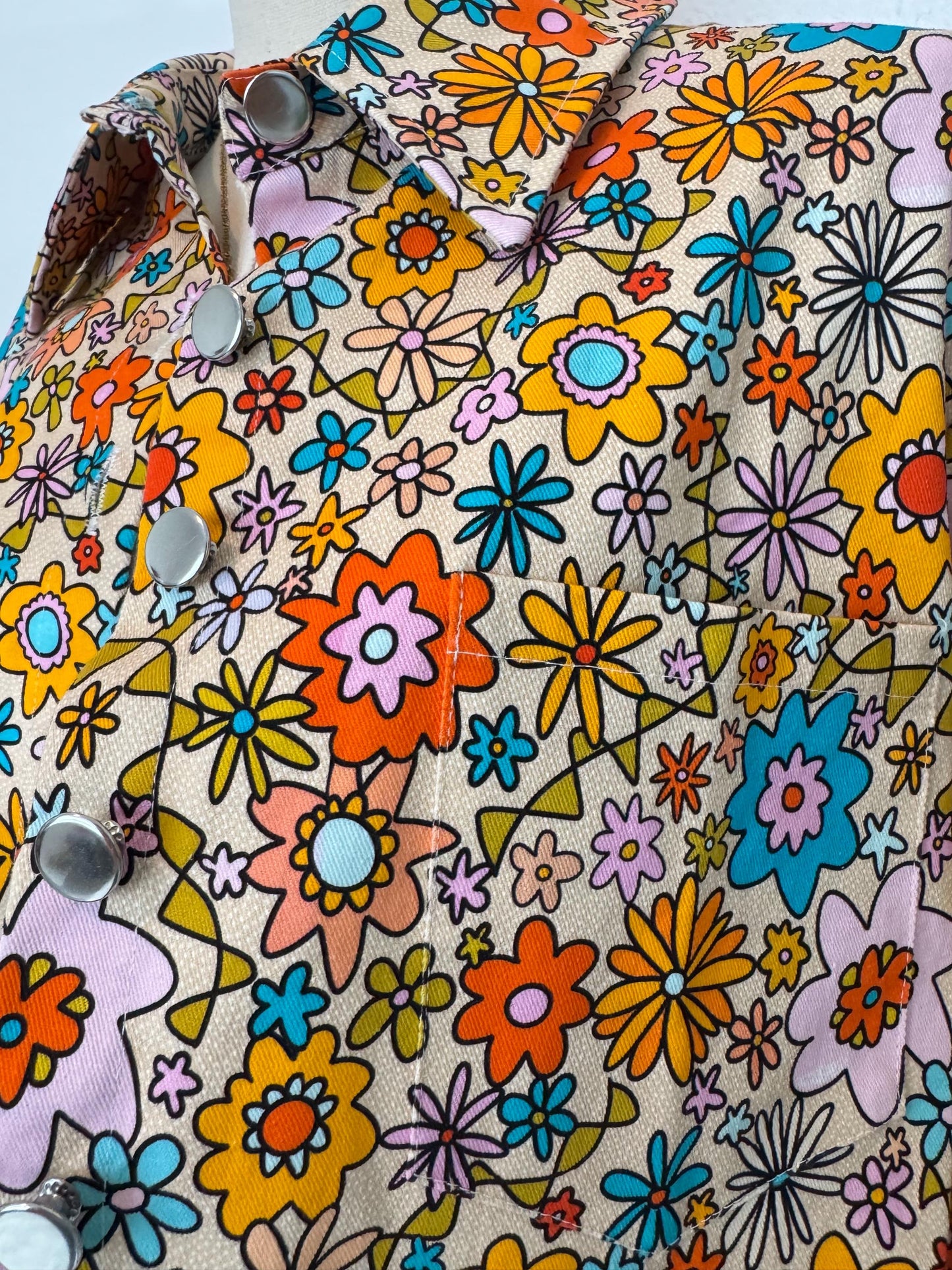 Cropped Floral Denim Jacket: 70s Retro Cotton Festival Wear