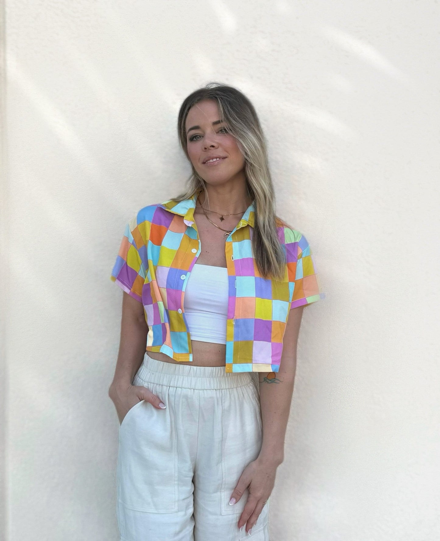 Disco Babe Crop Top Shirt: Colorful Vacation Wear