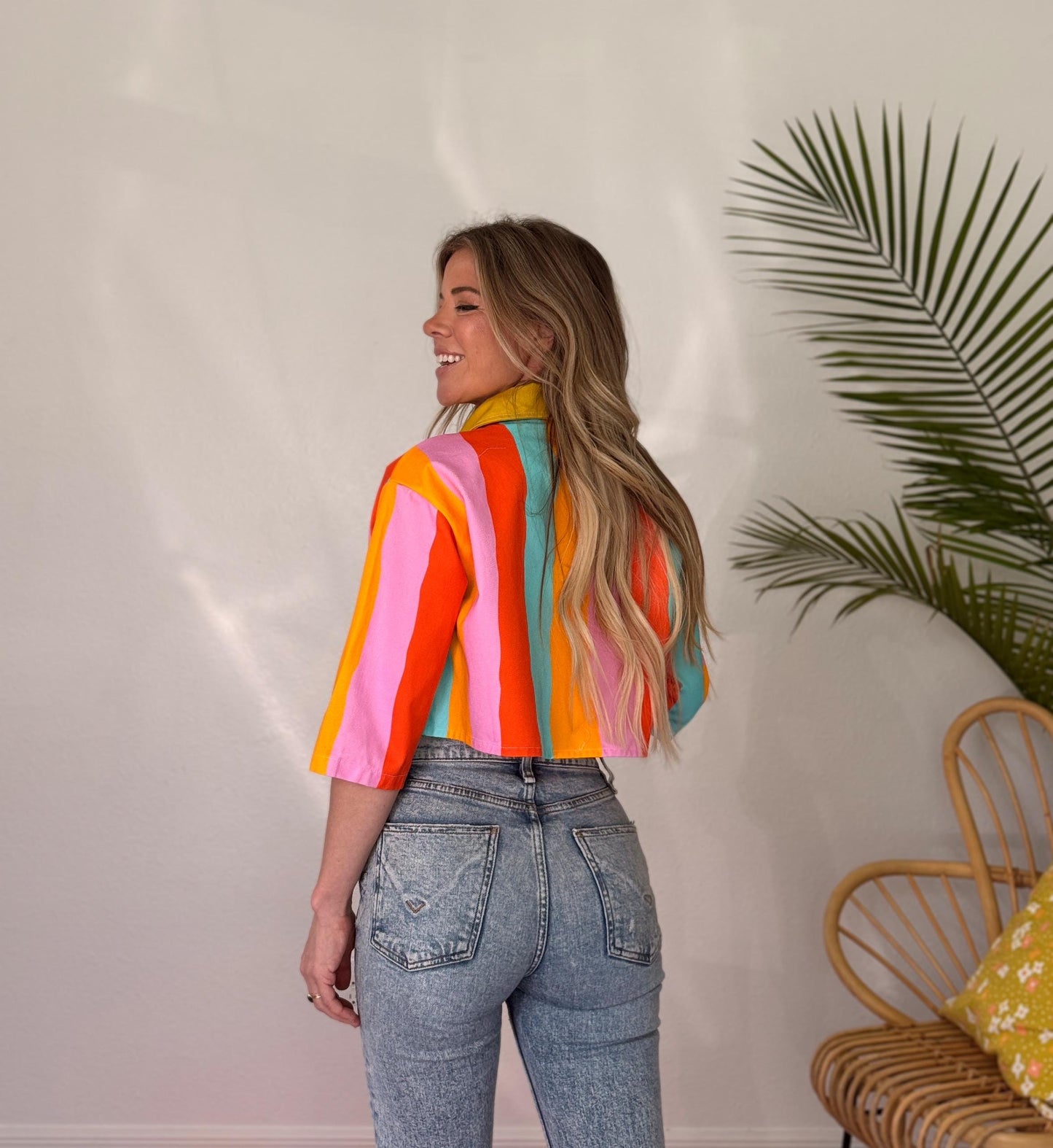 Color Therapy Wavy Striped Cropped Denim Jacket: Lightweight Cotton Street Wear