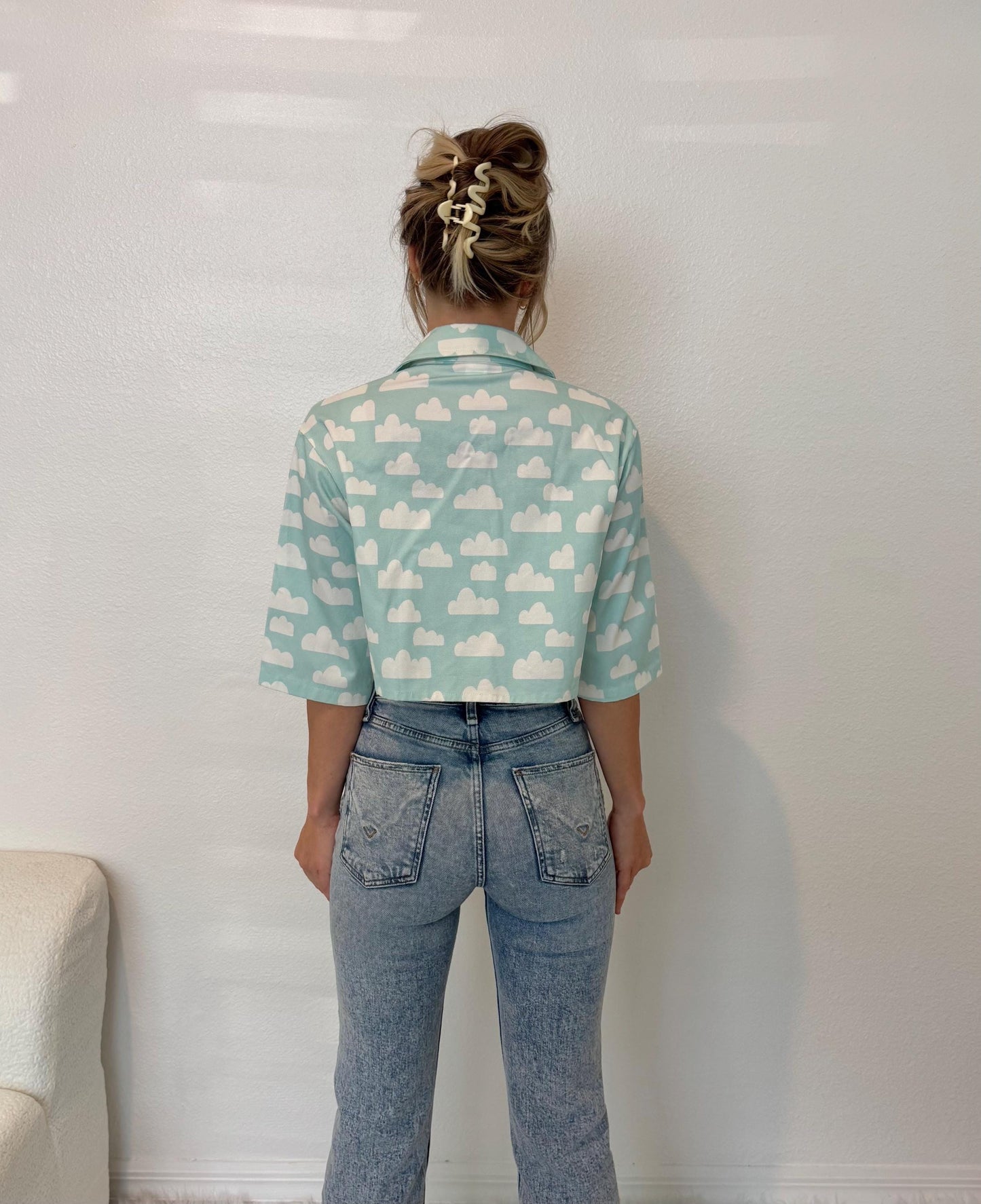 Cloud Print Cropped Denim Jacket: Lightweight Cotton Festival Wear